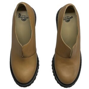 Dr. Martens AirWair Tan Cordelia Slip-On Chucky Platform Heel Shoe Boots Size 6